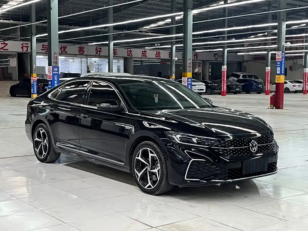Volkswagen Passat 2024 из CN, фото 9