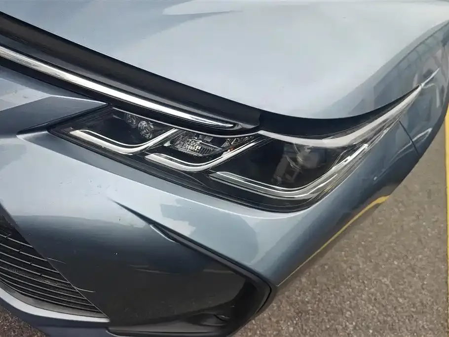 Toyota Corolla 2023 из CN, фото 2