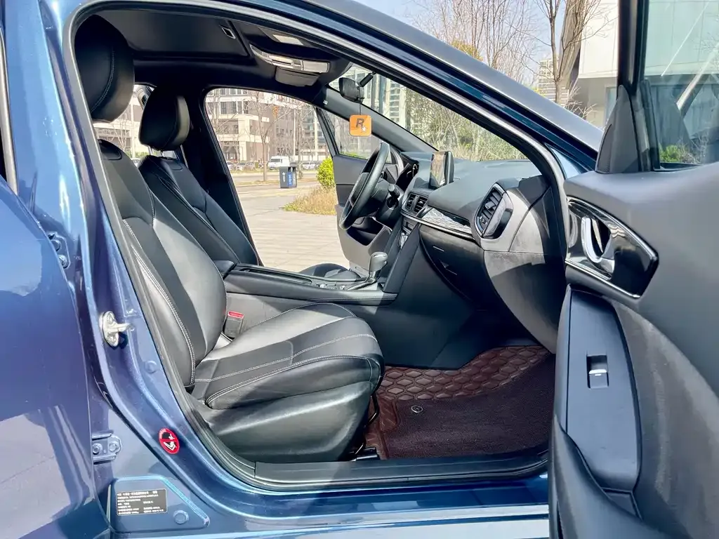 Mazda CX-4 2021 из CN, фото 3