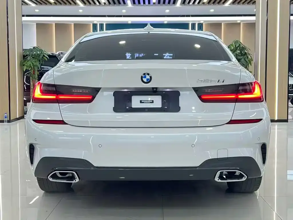 BMW 3 Series — фото 4