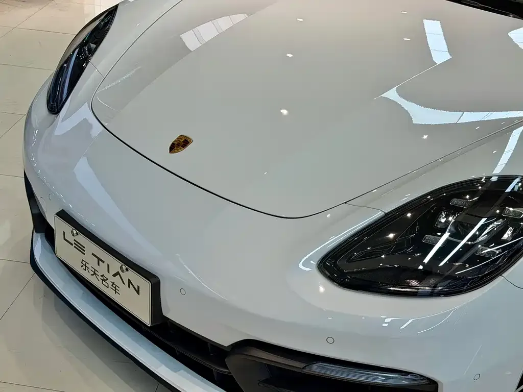 Porsche Panamera — фото 6
