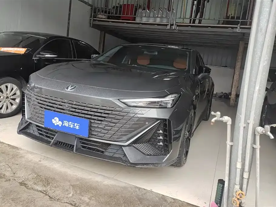 Changan UNI-V 2022 из CN, фото 1