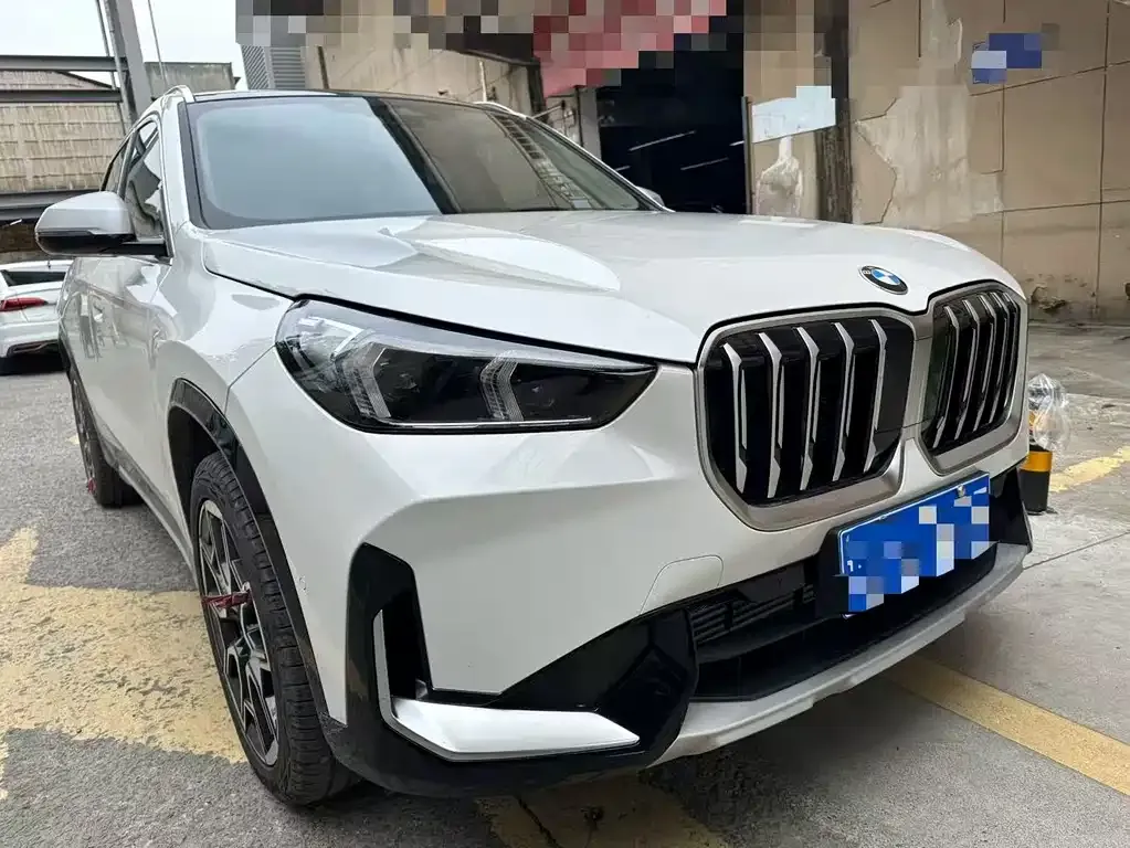 BMW X1 2023 из CN, фото 8