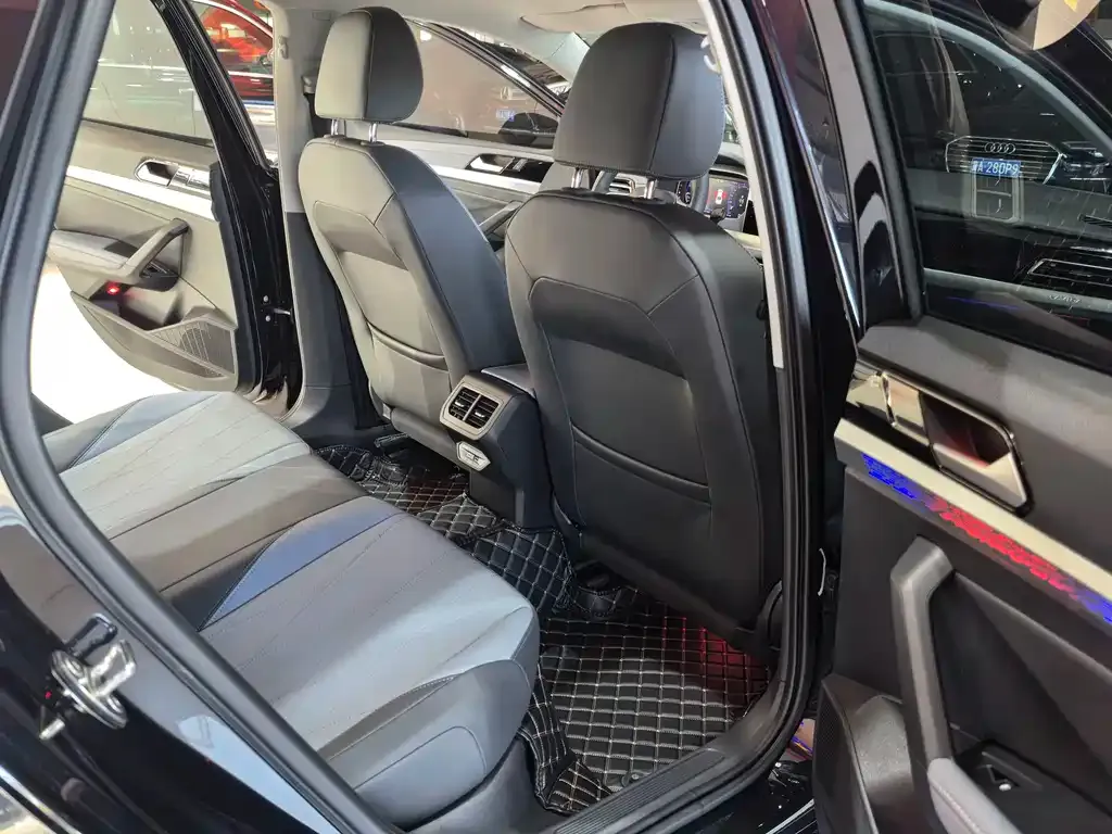 Volkswagen Lavida 2024 из CN, фото 3