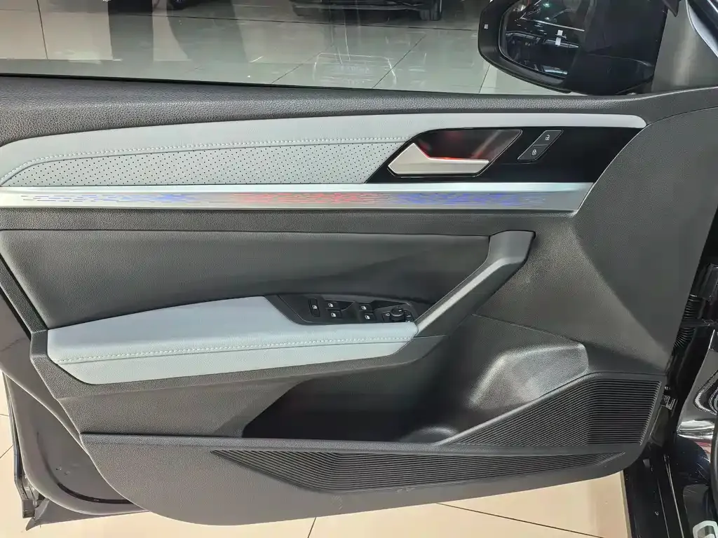 Volkswagen Lavida 2024 из CN, фото 10