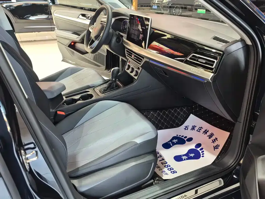 Volkswagen Lavida 2024 из CN, фото 5