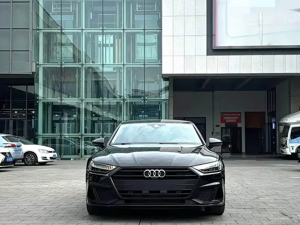 Audi A7 — фото 5