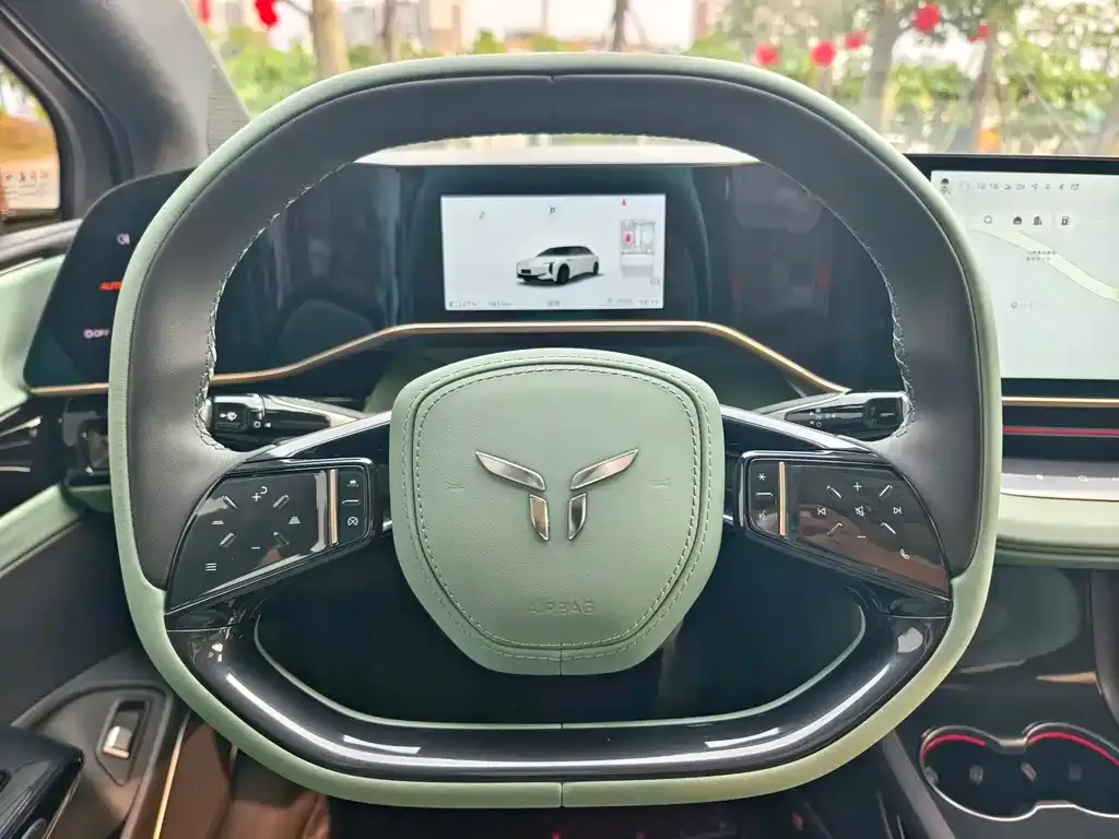 Hongqi EH7 2025 из CN, фото 3