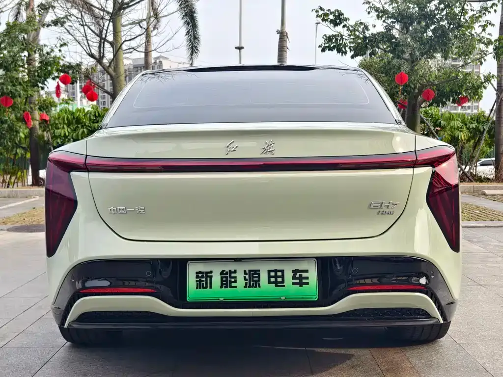 Hongqi EH7 2025 из CN, фото 8