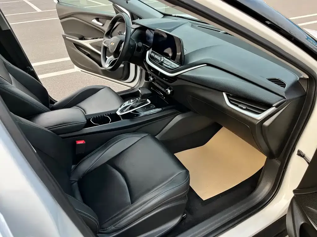 Chevrolet Menlo 2024 из CN, фото 4