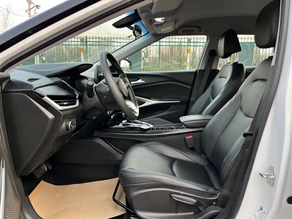 Chevrolet Menlo 2024 из CN, фото 7