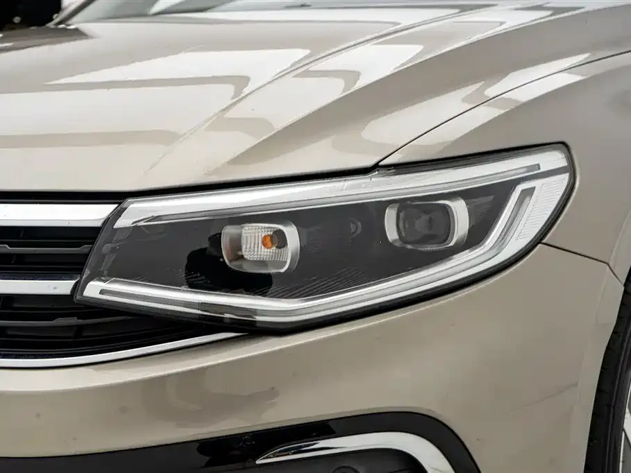 Volkswagen Bora 2022 из CN, фото 6