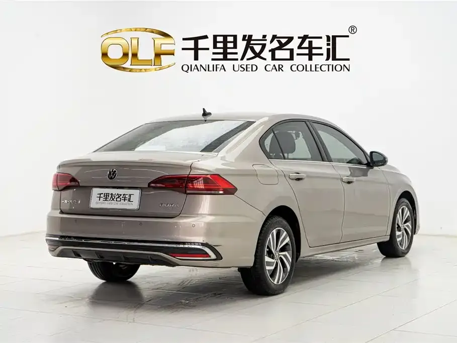 Volkswagen Bora 2022 из CN, фото 10