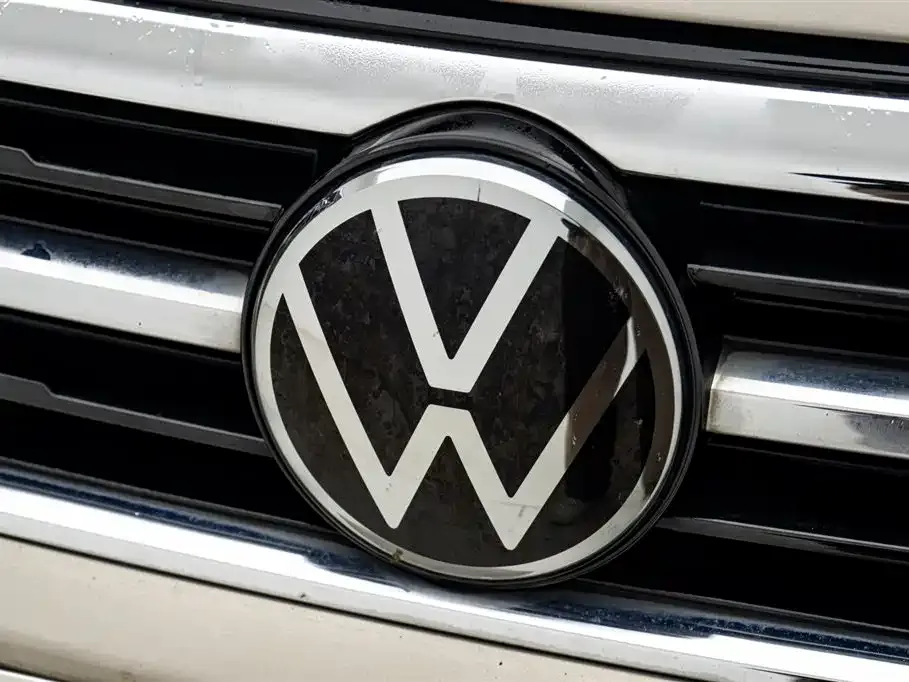 Volkswagen Bora 2022 из CN, фото 8