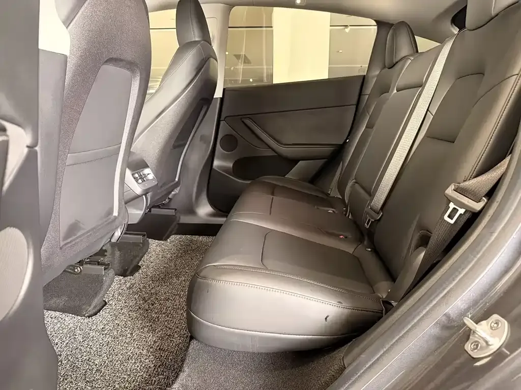 Tesla Model Y 2022 из CN, фото 9