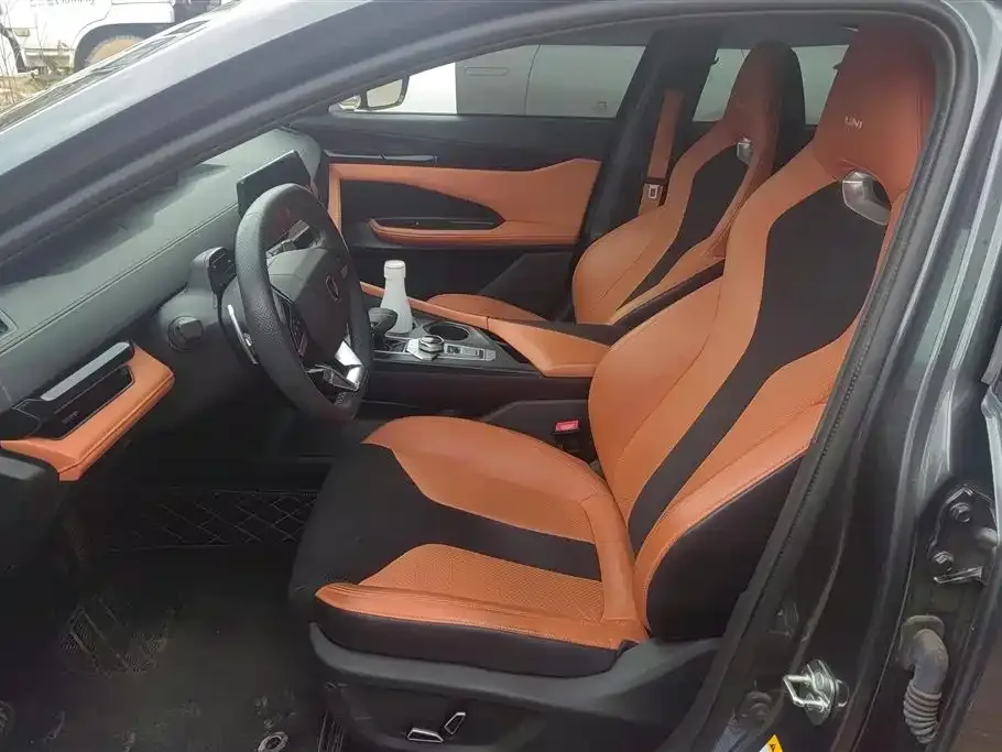 Changan UNI-V 2024 из CN, фото 4