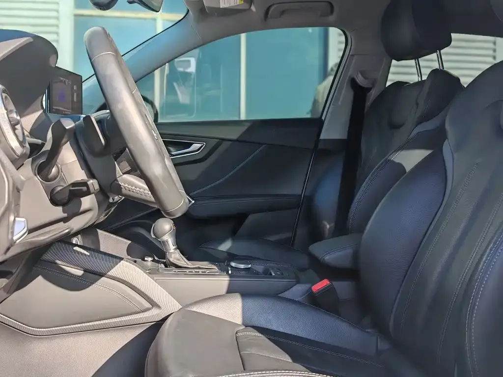 Audi Q2L 2022 из CN, фото 3