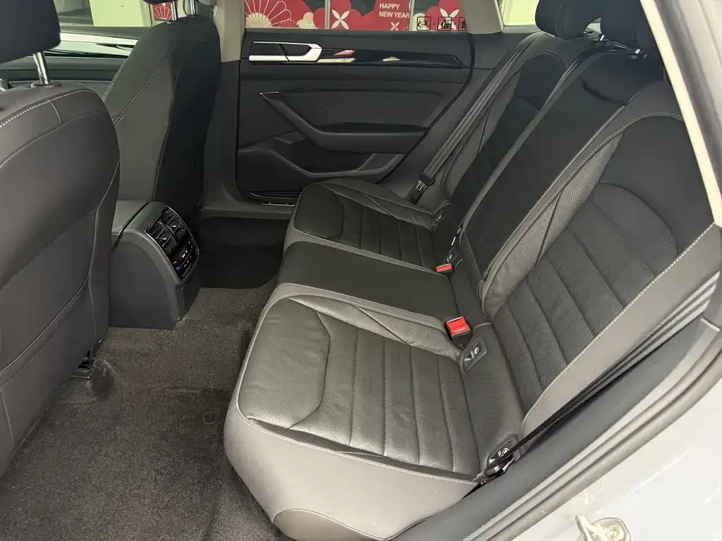 Volkswagen CC 2022 из CN, фото 3
