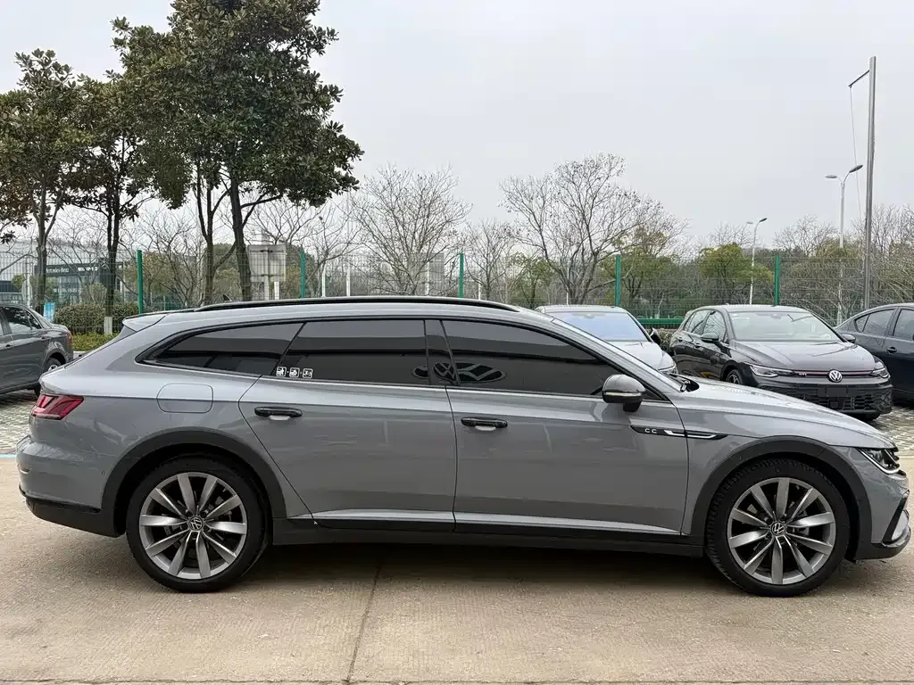 Volkswagen CC 2022 из CN, фото 9