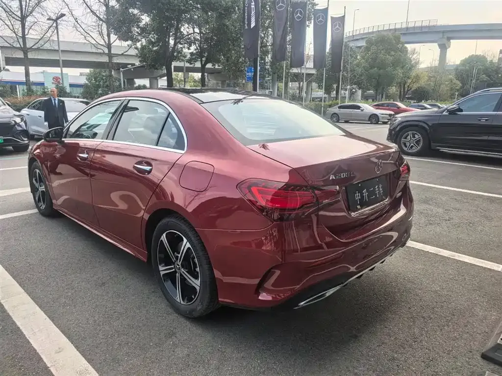 Mercedes-Benz A-Class 2023 из CN, фото 8