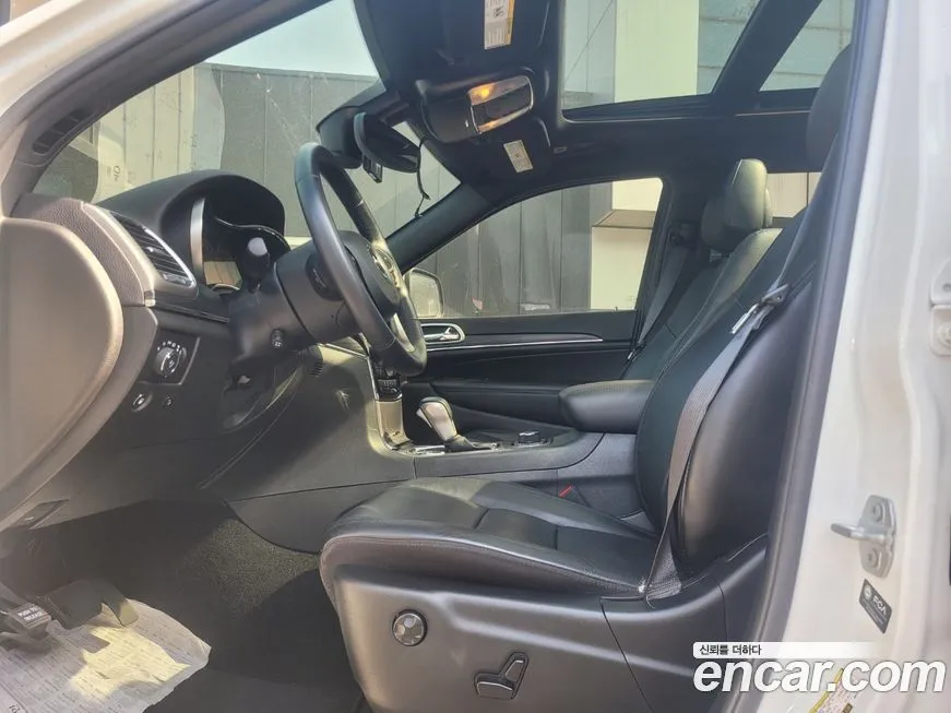 Jeep Cherokee 2021 из KR, фото 2