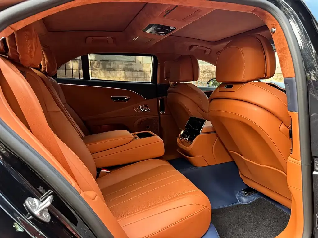 Bentley Flying Spur 2022 из CN, фото 6