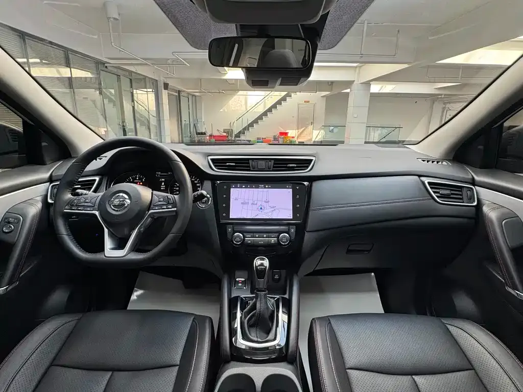 Nissan Qashqai — фото 5