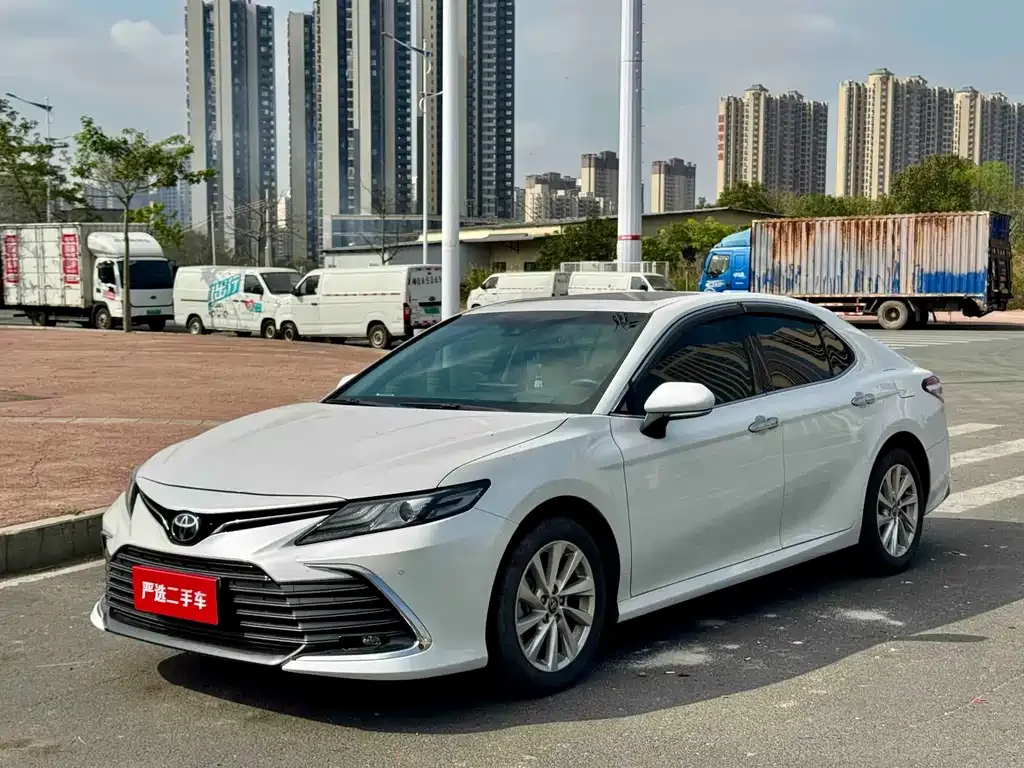 Toyota Camry 2022 из CN, фото 1