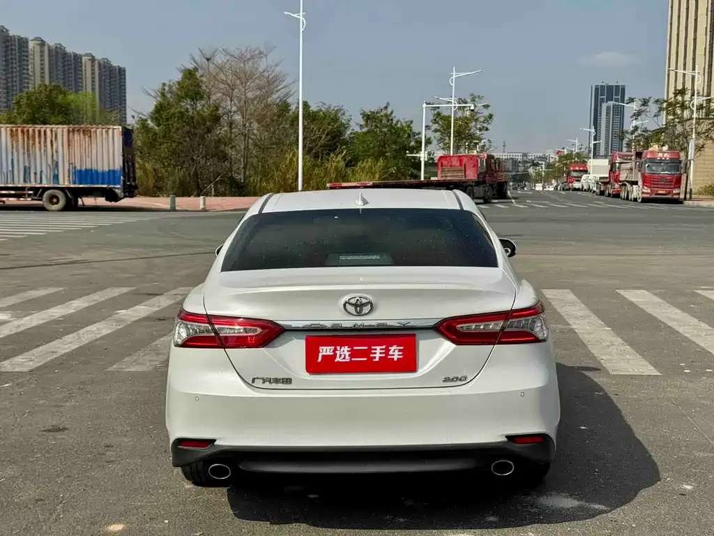 Toyota Camry 2022 из CN, фото 5