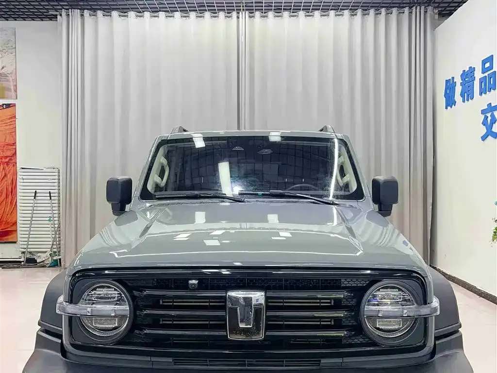 Tank 300 — фото 2