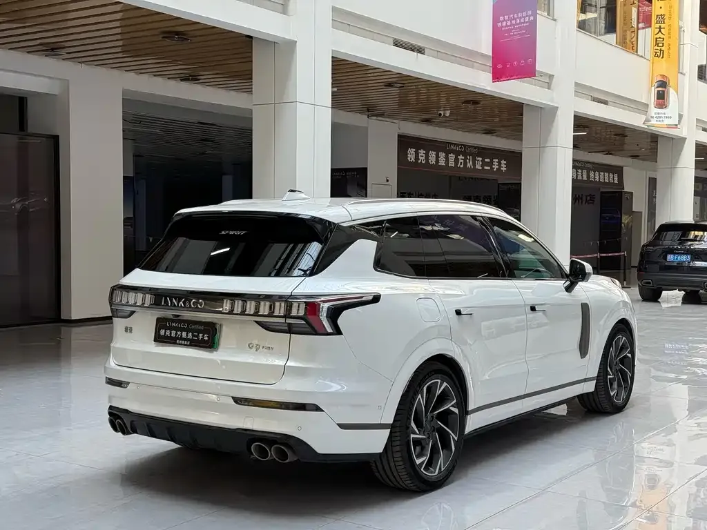 Lynk & Co 09 PHEV 2022 из CN, фото 5