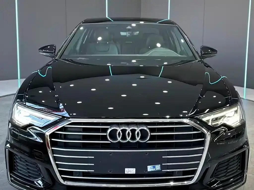 Audi A6L — фото 2