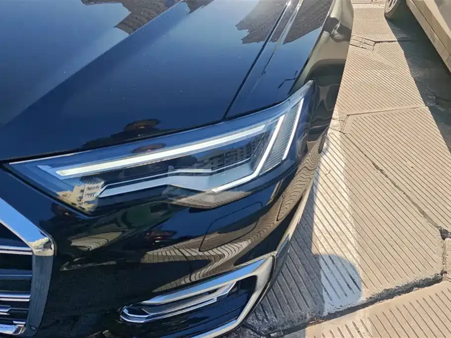 Audi A6L 2025 из CN, фото 9