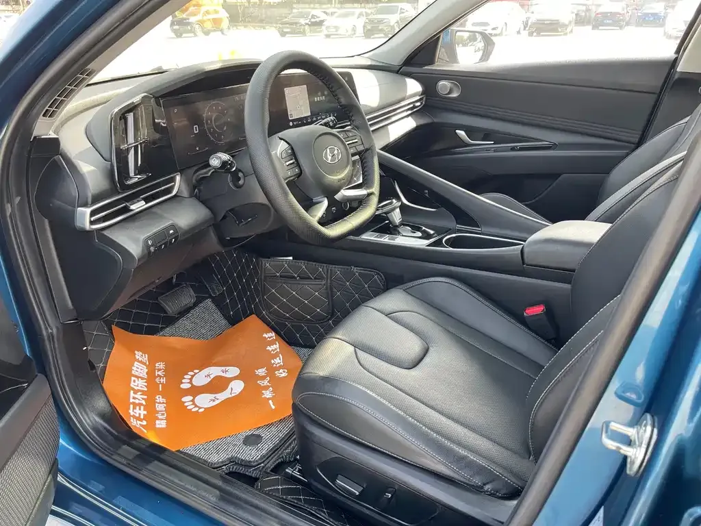 Hyundai Elantra 2022 из CN, фото 7
