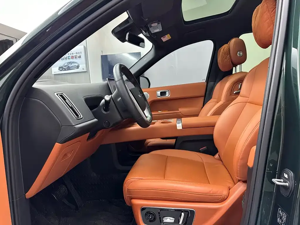 Li Auto L8 2024 из CN, фото 3