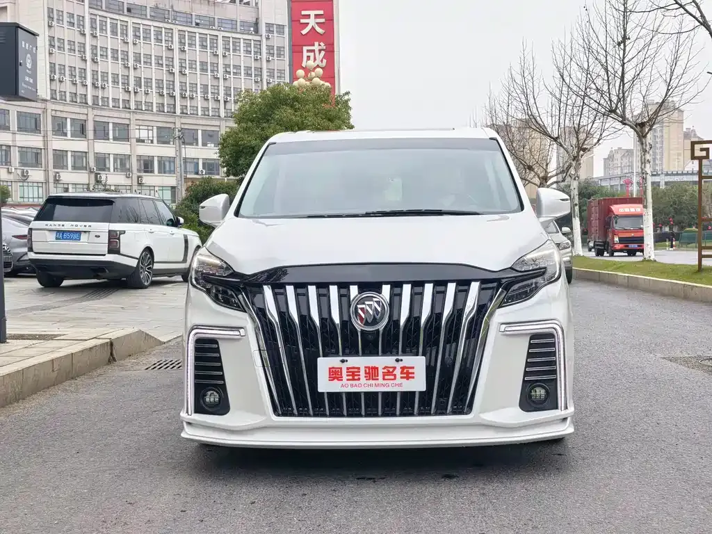 Buick GL8 2021 из CN, фото 9