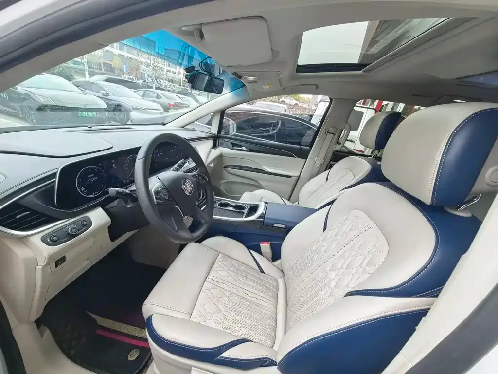 Buick GL8 2021 из CN, фото 6