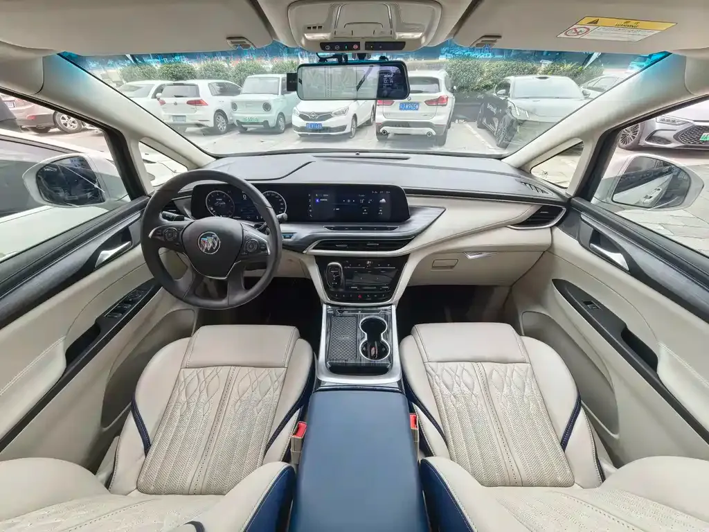 Buick GL8 2021 из CN, фото 3