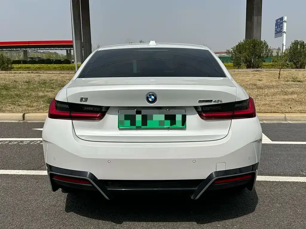 BMW i3 2025 из CN, фото 3
