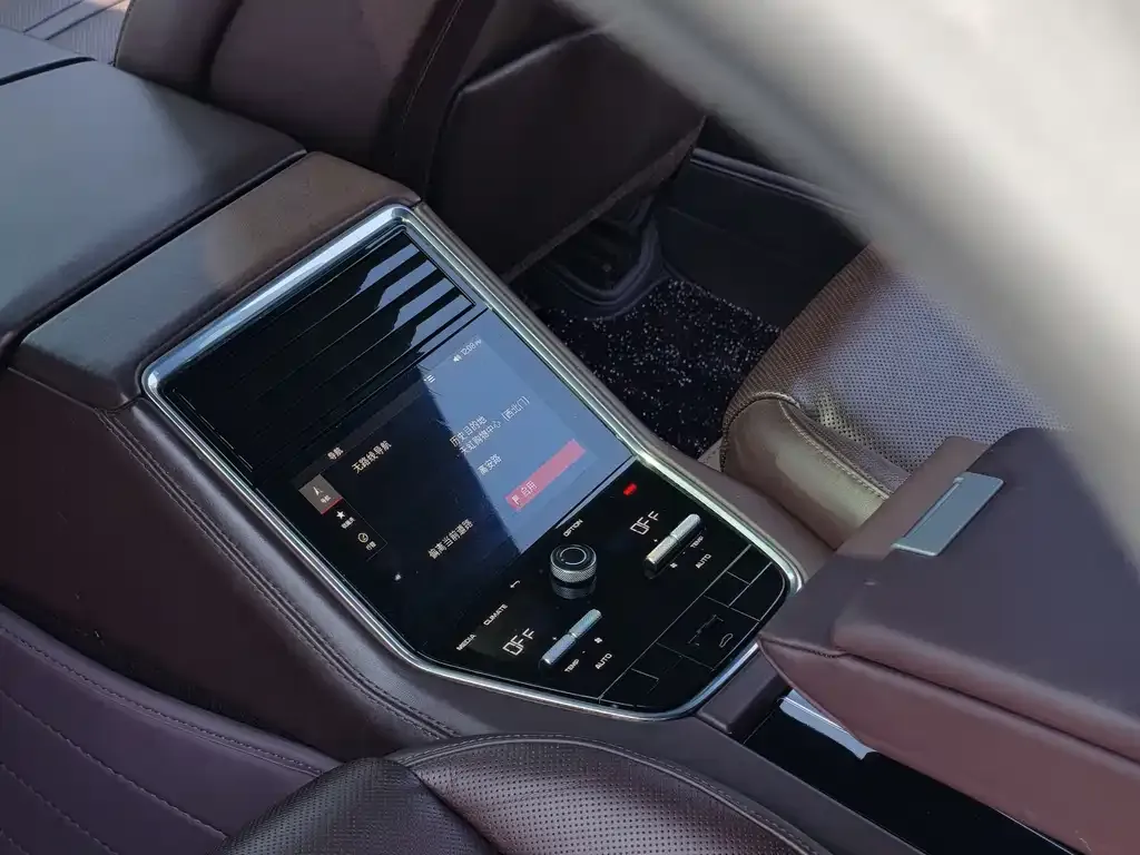 Porsche Panamera 2022 из CN, фото 9