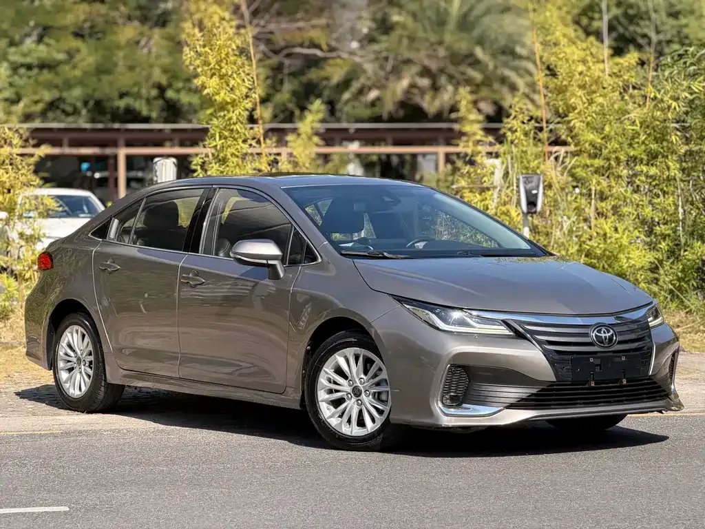 Toyota Allion — фото 10