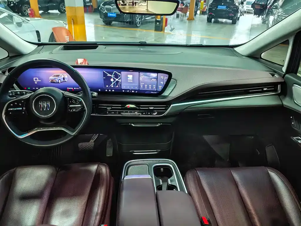 Buick Century 2023 из CN, фото 8