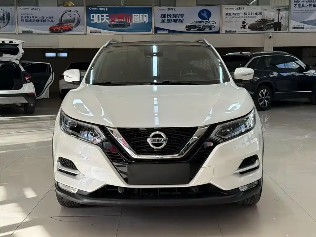 Nissan Qashqai 2023 из CN, фото 3