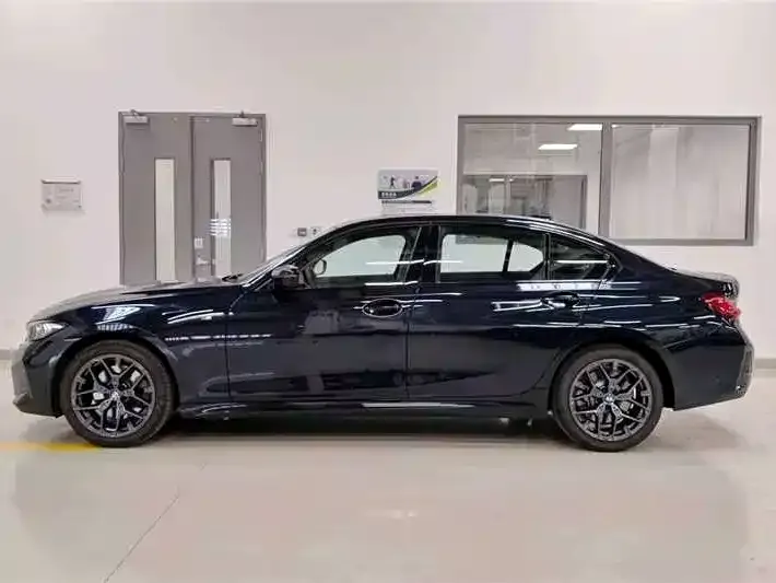 BMW 3 Series 2025 из CN, фото 7
