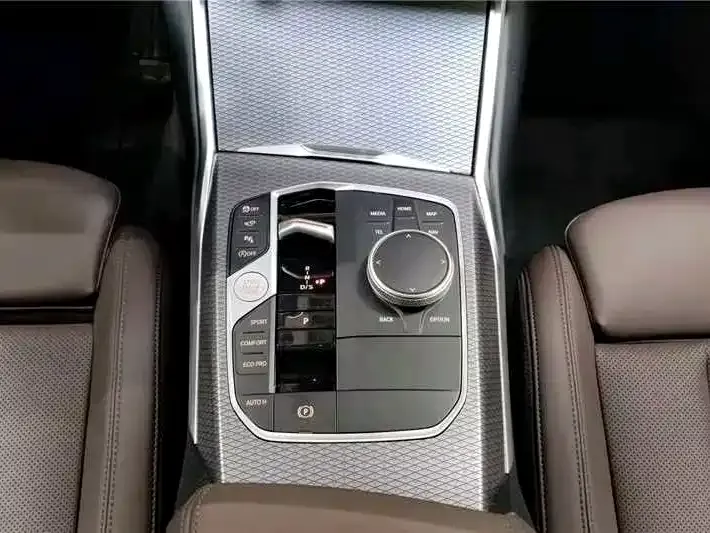 BMW 3 Series 2025 из CN, фото 5