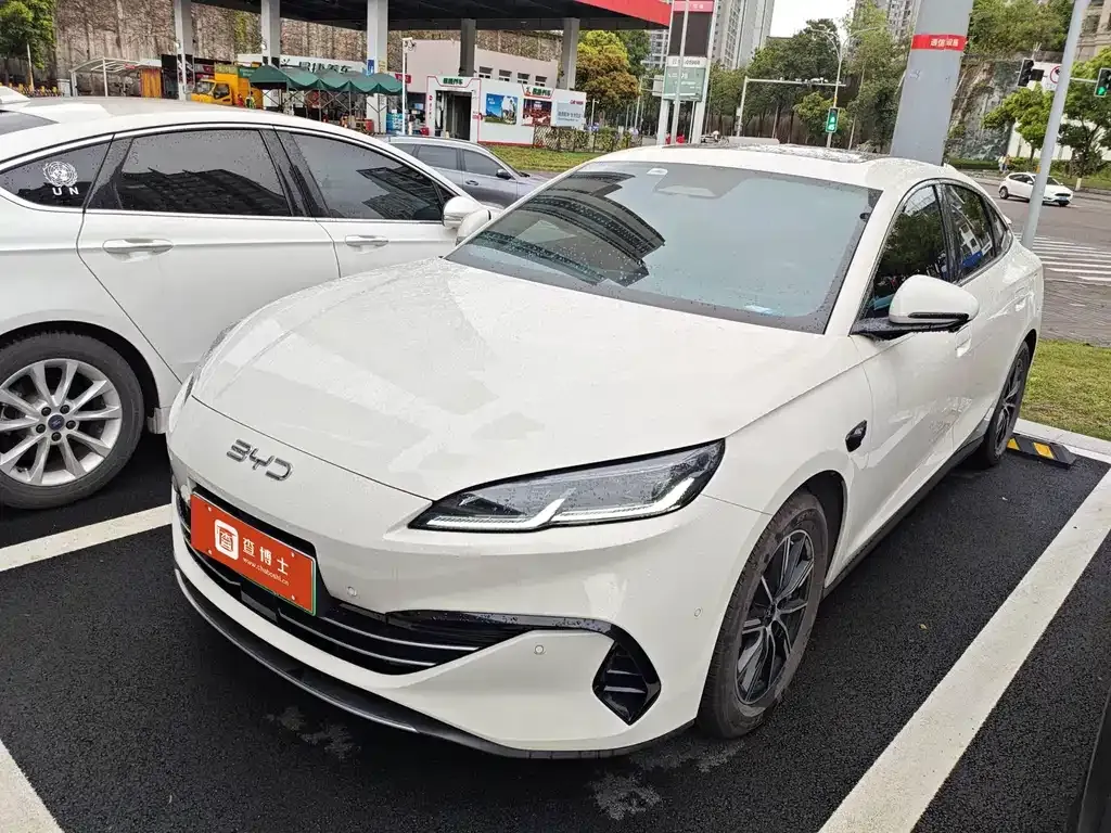 BYD Seal 06 — фото 1