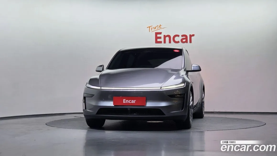 Tesla Model Y 2025 из KR, фото 2