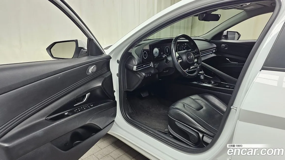Hyundai AVANTE 2023 из KR, фото 7