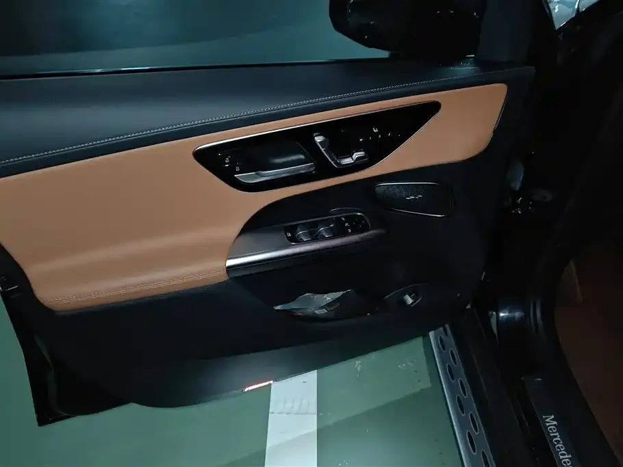 Mercedes-Benz GLC 2024 из CN, фото 3