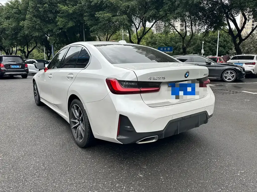 BMW 3 Series 2023 из CN, фото 5